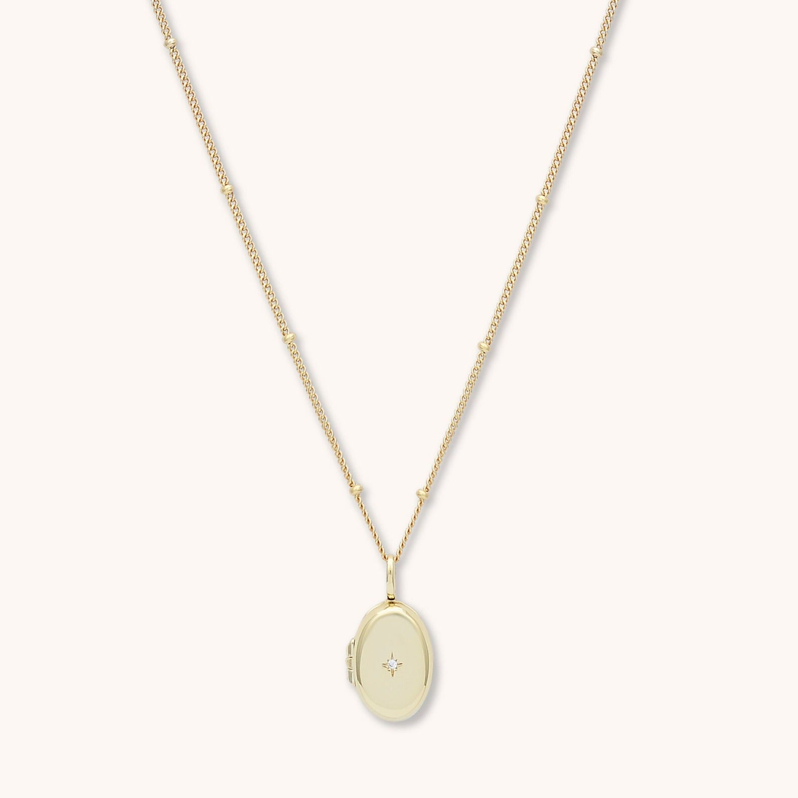 North Star Oval Locket Necklace Gold
